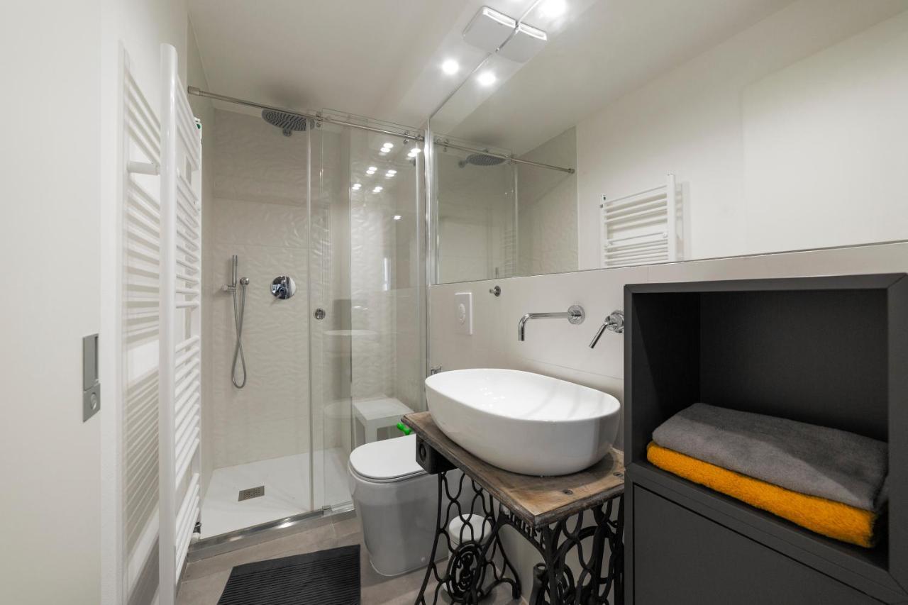 La Pampa New & Fully Refurbished Apt Apartman Milánó Kültér fotó